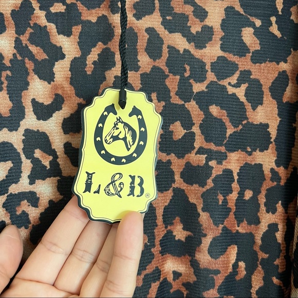 L&B Apparel | Leopard Print Fringed Duster - Picture 4 of 5